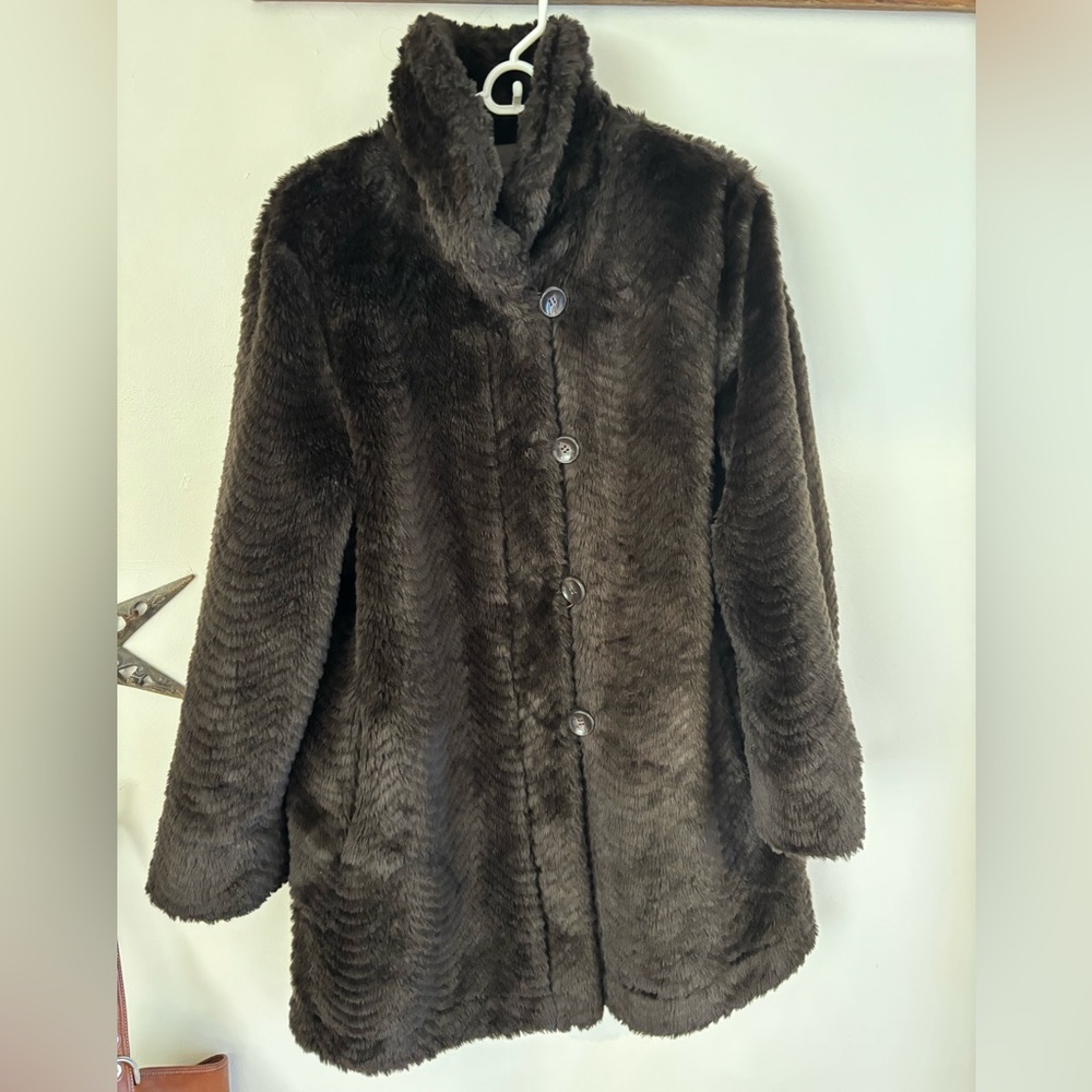 Donna Salyers Fabulous Furs Faux Fur Brown Coat Reversible Small